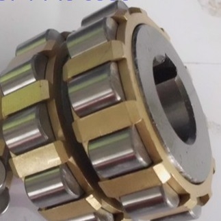 25x68.2x42mm Eksantrik rulman 400752305 Naylon Kafes rulmanı iç çapı 25mm
